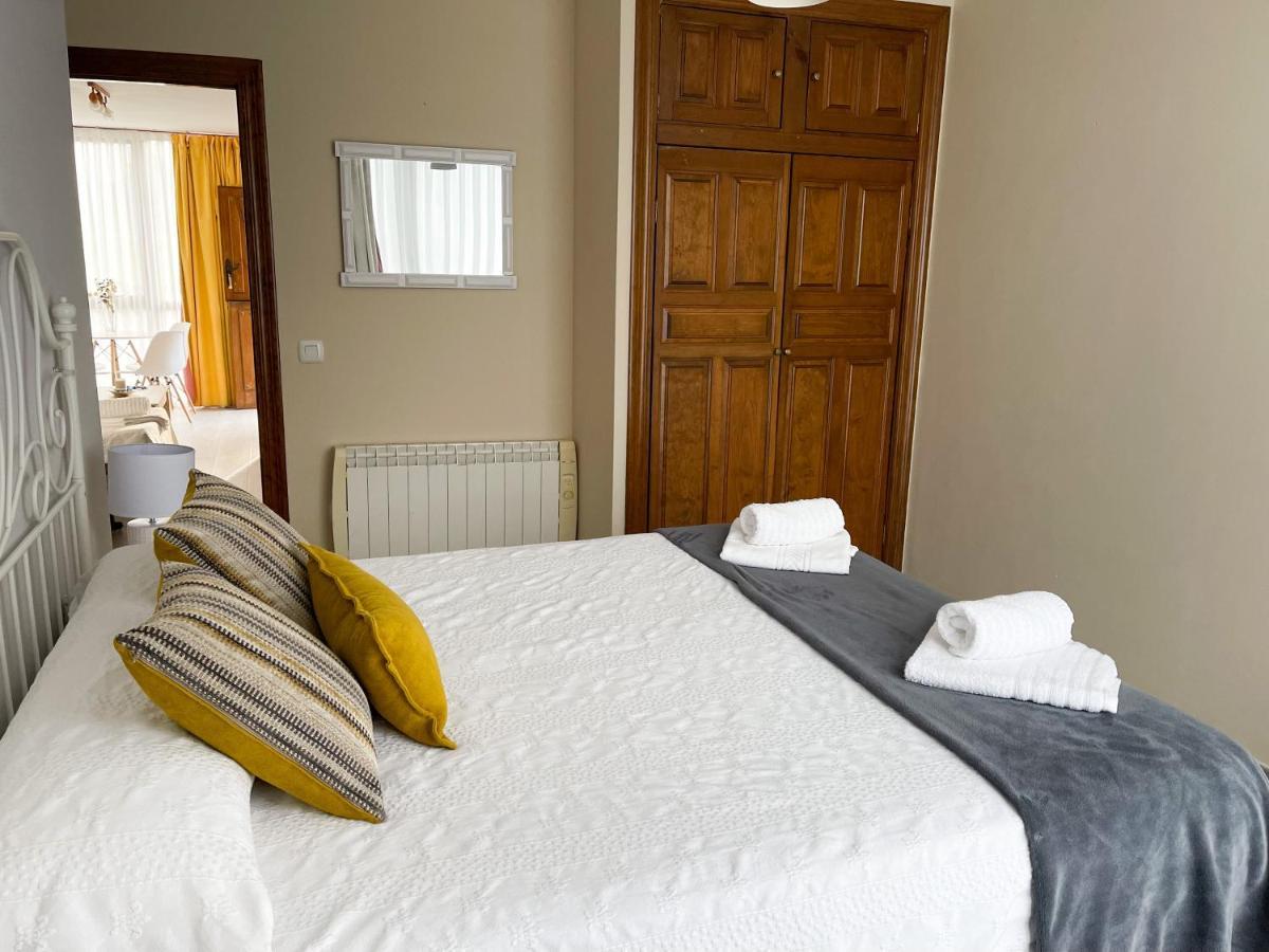 El Horriu Daire Llanes Dış mekan fotoğraf