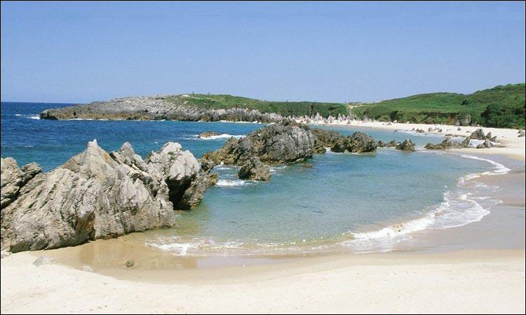 El Horriu Daire Llanes Dış mekan fotoğraf
