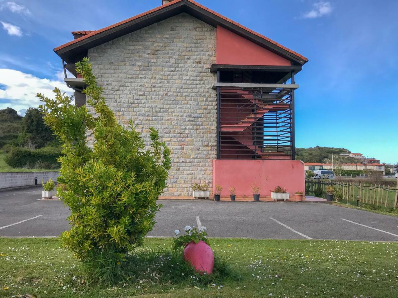 El Horriu Daire Llanes Dış mekan fotoğraf